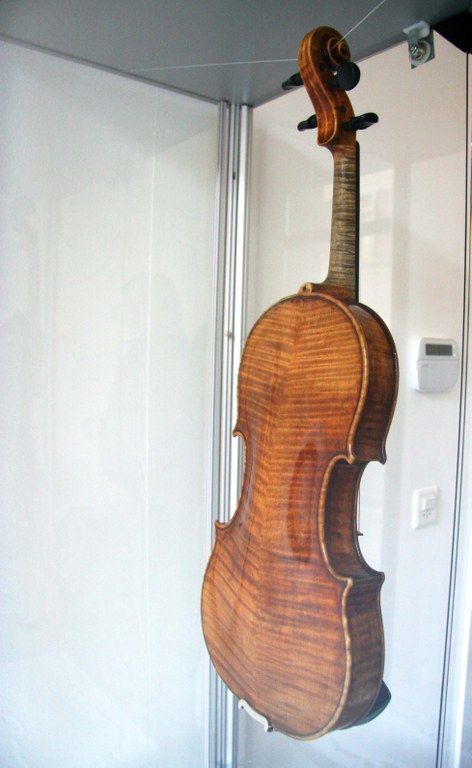 Stradivari von 1690