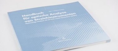 Manual on the optical analysis of stringed instruments