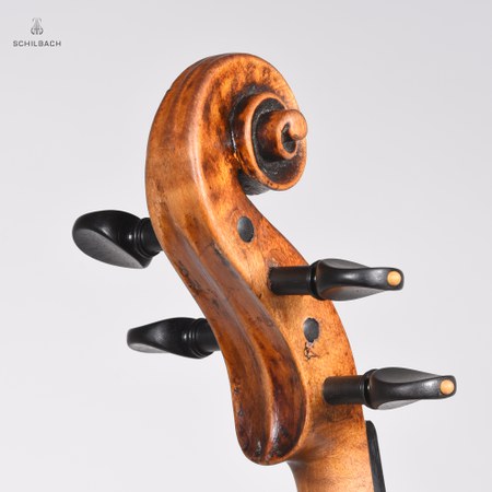 Boquay Jacques, violon ca.1720 det tête.jpg